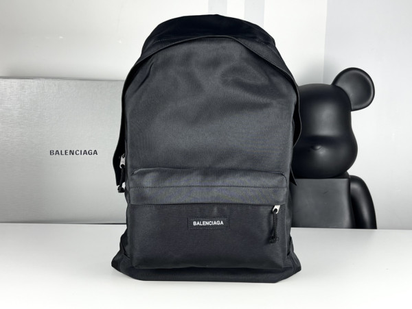 BALENCIAGA BACKPACK [C1M7I-061123] CELINE CHANEL ACCESSORIES LOEWE SHOES LOUIS VUITTON DIRO YSL OTHER BRAND HANDBAGS BALENCIAGA BOTTEGA VENETA GOYARD HERMES BURBERRY VALENTINO GUCCI FENDI MIUMIU CHLOE PRADA BVLGARI SUITCASE NEW ARRIVAL 