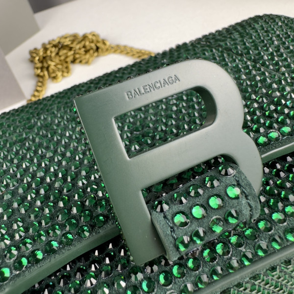 BALENCIAGA HOURGLASS WALLET ON CHAIN [C1M7I-035601] CELINE CHANEL ACCESSORIES LOEWE SHOES LOUIS VUITTON DIRO YSL OTHER BRAND HANDBAGS BALENCIAGA BOTTEGA VENETA GOYARD HERMES BURBERRY VALENTINO GUCCI FENDI MIUMIU CHLOE PRADA BVLGARI SUITCASE NEW ARRIVAL 