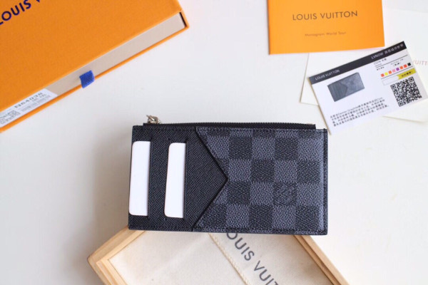 LOUIS VUITTON COIN CARD HOLDER [M64038-2] CELINE CHANEL ACCESSORIES LOEWE SHOES LOUIS VUITTON DIRO YSL OTHER BRAND HANDBAGS BALENCIAGA BOTTEGA VENETA GOYARD HERMES BURBERRY VALENTINO GUCCI FENDI MIUMIU CHLOE PRADA BVLGARI SUITCASE NEW ARRIVAL 
