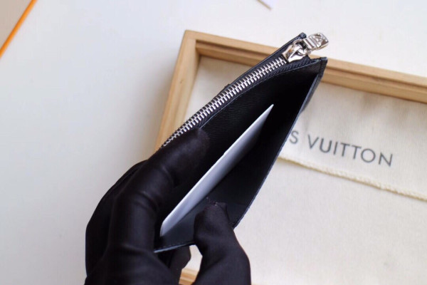 LOUIS VUITTON COIN CARD HOLDER [M64038-2] CELINE CHANEL ACCESSORIES LOEWE SHOES LOUIS VUITTON DIRO YSL OTHER BRAND HANDBAGS BALENCIAGA BOTTEGA VENETA GOYARD HERMES BURBERRY VALENTINO GUCCI FENDI MIUMIU CHLOE PRADA BVLGARI SUITCASE NEW ARRIVAL 