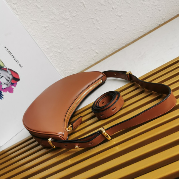 Prada Arqué leather shoulder bag-22.5*18.5*6cm [1BC194-2] CELINE CHANEL ACCESSORIES LOEWE SHOES LOUIS VUITTON DIRO YSL OTHER BRAND HANDBAGS BALENCIAGA BOTTEGA VENETA GOYARD HERMES BURBERRY VALENTINO GUCCI FENDI MIUMIU CHLOE PRADA BVLGARI SUITCASE NEW ARRIVAL 