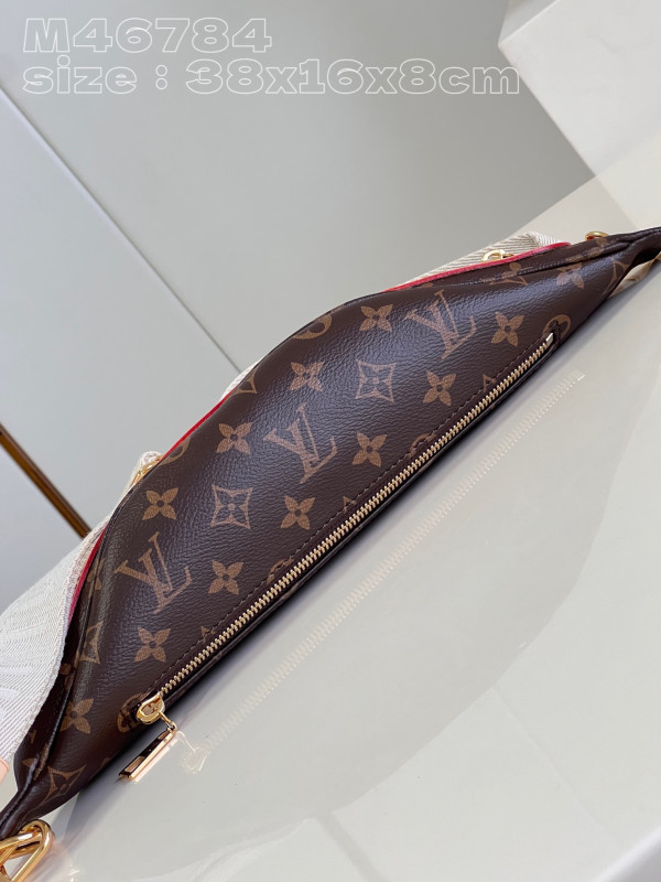 LOUIS VUITTON High Rise [M46784] CELINE CHANEL ACCESSORIES LOEWE SHOES LOUIS VUITTON DIRO YSL OTHER BRAND HANDBAGS BALENCIAGA BOTTEGA VENETA GOYARD HERMES BURBERRY VALENTINO GUCCI FENDI MIUMIU CHLOE PRADA BVLGARI SUITCASE NEW ARRIVAL 