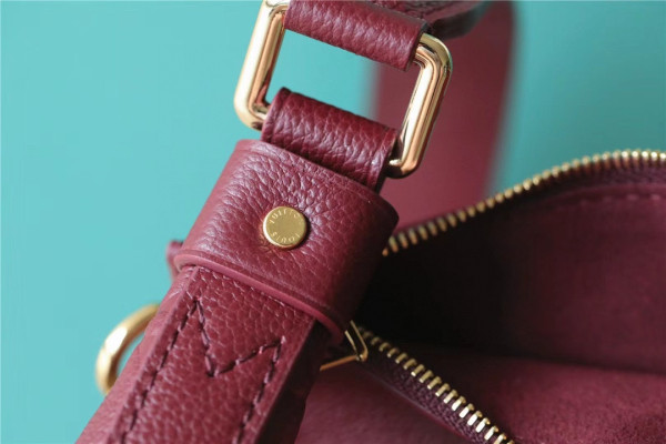 LOUIS VUITTON Sac Sport [C1M7B-065921] CELINE CHANEL ACCESSORIES LOEWE SHOES LOUIS VUITTON DIRO YSL OTHER BRAND HANDBAGS BALENCIAGA BOTTEGA VENETA GOYARD HERMES BURBERRY VALENTINO GUCCI FENDI MIUMIU CHLOE PRADA BVLGARI SUITCASE NEW ARRIVAL 