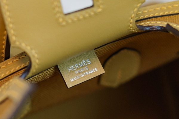 HERMES Cargo Birkin Bag Canvas and Swift 25 [C1M75-030617] CELINE CHANEL ACCESSORIES LOEWE SHOES LOUIS VUITTON DIRO YSL OTHER BRAND HANDBAGS BALENCIAGA BOTTEGA VENETA GOYARD HERMES BURBERRY VALENTINO GUCCI FENDI MIUMIU CHLOE PRADA BVLGARI SUITCASE NEW ARRIVAL 