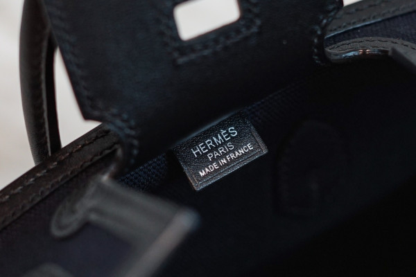 HERMES Cargo Birkin Bag Canvas and Swift 25 [C1M75-030615] CELINE CHANEL ACCESSORIES LOEWE SHOES LOUIS VUITTON DIRO YSL OTHER BRAND HANDBAGS BALENCIAGA BOTTEGA VENETA GOYARD HERMES BURBERRY VALENTINO GUCCI FENDI MIUMIU CHLOE PRADA BVLGARI SUITCASE NEW ARRIVAL 