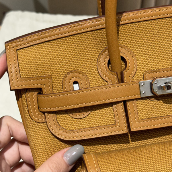 HERMES Cargo Birkin Bag Canvas and Swift 25 [C1M75-030312] CELINE CHANEL ACCESSORIES LOEWE SHOES LOUIS VUITTON DIRO YSL OTHER BRAND HANDBAGS BALENCIAGA BOTTEGA VENETA GOYARD HERMES BURBERRY VALENTINO GUCCI FENDI MIUMIU CHLOE PRADA BVLGARI SUITCASE NEW ARRIVAL 
