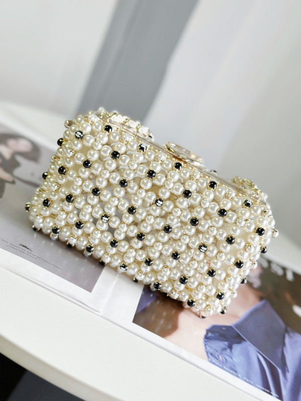 CL EVENING BAG [C1M6Z-064548] CELINE CHANEL ACCESSORIES LOEWE SHOES LOUIS VUITTON DIRO YSL OTHER BRAND HANDBAGS BALENCIAGA BOTTEGA VENETA GOYARD HERMES BURBERRY VALENTINO GUCCI FENDI MIUMIU CHLOE PRADA BVLGARI SUITCASE NEW ARRIVAL 