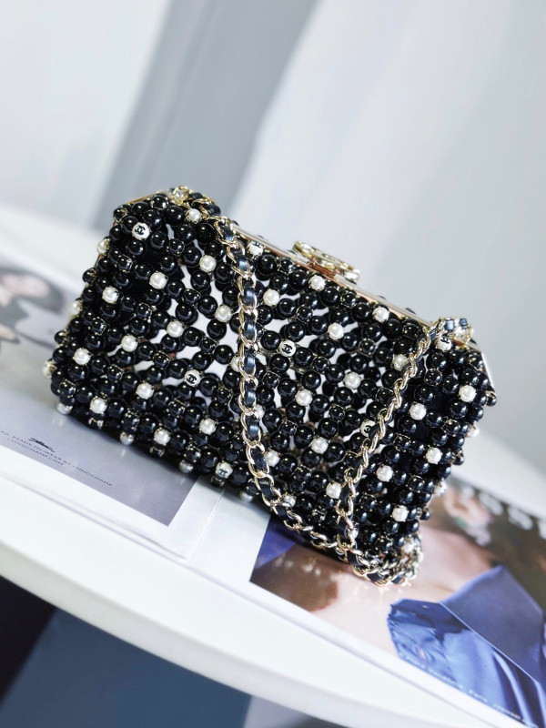 CL EVENING BAG [AS3771] CELINE CHANEL ACCESSORIES LOEWE SHOES LOUIS VUITTON DIRO YSL OTHER BRAND HANDBAGS BALENCIAGA BOTTEGA VENETA GOYARD HERMES BURBERRY VALENTINO GUCCI FENDI MIUMIU CHLOE PRADA BVLGARI SUITCASE NEW ARRIVAL 