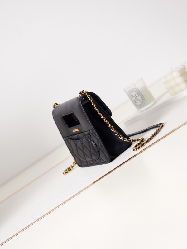 CL SMALL TOTE [C1M6Z-035730] CELINE CHANEL ACCESSORIES LOEWE SHOES LOUIS VUITTON DIRO YSL OTHER BRAND HANDBAGS BALENCIAGA BOTTEGA VENETA GOYARD HERMES BURBERRY VALENTINO GUCCI FENDI MIUMIU CHLOE PRADA BVLGARI SUITCASE NEW ARRIVAL 