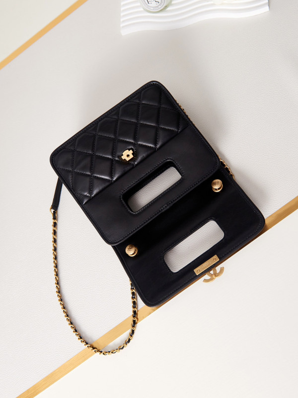 CL SMALL TOTE [C1M6Z-035730] CELINE CHANEL ACCESSORIES LOEWE SHOES LOUIS VUITTON DIRO YSL OTHER BRAND HANDBAGS BALENCIAGA BOTTEGA VENETA GOYARD HERMES BURBERRY VALENTINO GUCCI FENDI MIUMIU CHLOE PRADA BVLGARI SUITCASE NEW ARRIVAL 