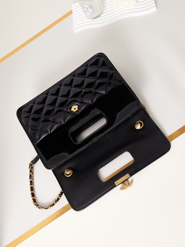 CL SMALL TOTE [C1M6Z-035416] CELINE CHANEL ACCESSORIES LOEWE SHOES LOUIS VUITTON DIRO YSL OTHER BRAND HANDBAGS BALENCIAGA BOTTEGA VENETA GOYARD HERMES BURBERRY VALENTINO GUCCI FENDI MIUMIU CHLOE PRADA BVLGARI SUITCASE NEW ARRIVAL 
