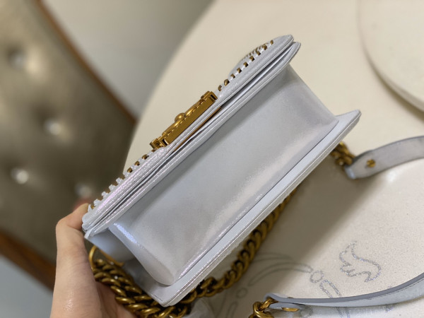 CL BOY BAG 20CM [C1M6Z-025308] CELINE CHANEL ACCESSORIES LOEWE SHOES LOUIS VUITTON DIRO YSL OTHER BRAND HANDBAGS BALENCIAGA BOTTEGA VENETA GOYARD HERMES BURBERRY VALENTINO GUCCI FENDI MIUMIU CHLOE PRADA BVLGARI SUITCASE NEW ARRIVAL 