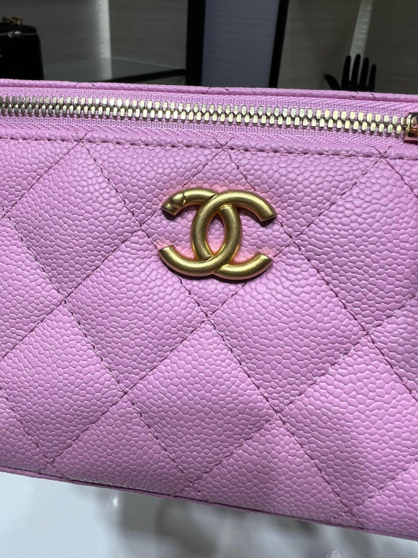 CL SMALL VANITY WITH CLASSIC CHAIN [C1M6X-100551] CELINE CHANEL ACCESSORIES LOEWE SHOES LOUIS VUITTON DIRO YSL OTHER BRAND HANDBAGS BALENCIAGA BOTTEGA VENETA GOYARD HERMES BURBERRY VALENTINO GUCCI FENDI MIUMIU CHLOE PRADA BVLGARI SUITCASE NEW ARRIVAL 