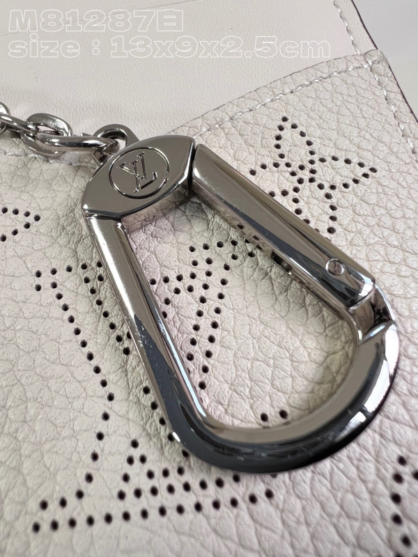 LOUIS VUITTON CARD HOLDER RECTO VERSO [C1M6W-083535] CELINE CHANEL ACCESSORIES LOEWE SHOES LOUIS VUITTON DIRO YSL OTHER BRAND HANDBAGS BALENCIAGA BOTTEGA VENETA GOYARD HERMES BURBERRY VALENTINO GUCCI FENDI MIUMIU CHLOE PRADA BVLGARI SUITCASE NEW ARRIVAL 