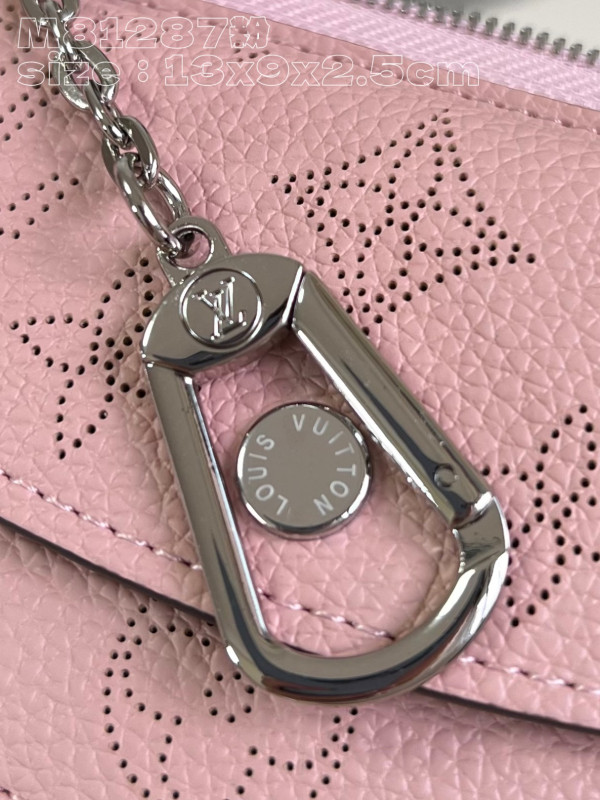 LOUIS VUITTON CARD HOLDER RECTO VERSO [C1M6W-083534] CELINE CHANEL ACCESSORIES LOEWE SHOES LOUIS VUITTON DIRO YSL OTHER BRAND HANDBAGS BALENCIAGA BOTTEGA VENETA GOYARD HERMES BURBERRY VALENTINO GUCCI FENDI MIUMIU CHLOE PRADA BVLGARI SUITCASE NEW ARRIVAL 