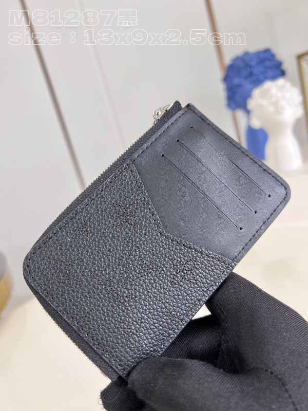 LOUIS VUITTON CARD HOLDER RECTO VERSO [C1M6W-083533] CELINE CHANEL ACCESSORIES LOEWE SHOES LOUIS VUITTON DIRO YSL OTHER BRAND HANDBAGS BALENCIAGA BOTTEGA VENETA GOYARD HERMES BURBERRY VALENTINO GUCCI FENDI MIUMIU CHLOE PRADA BVLGARI SUITCASE NEW ARRIVAL 