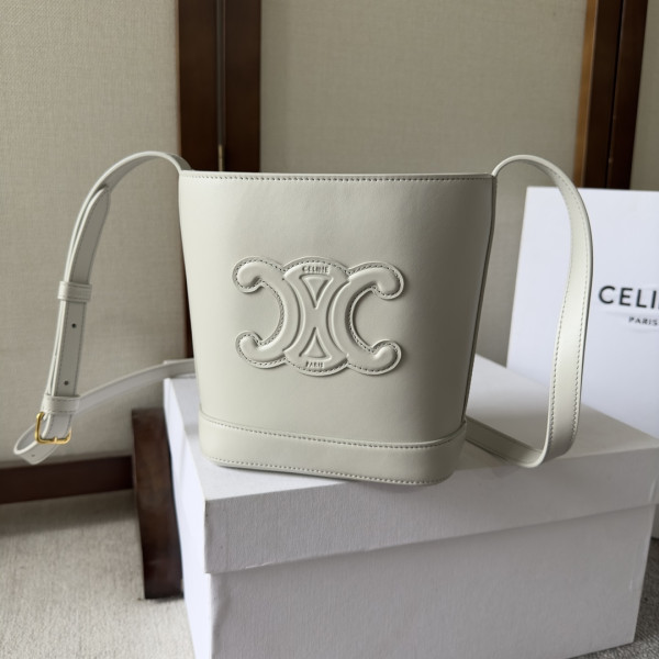 CELIN* MINI BUCKET CUIR TRIOMPHE [C1M4M-085214] CELINE CHANEL ACCESSORIES LOEWE SHOES LOUIS VUITTON DIRO YSL OTHER BRAND HANDBAGS BALENCIAGA BOTTEGA VENETA GOYARD HERMES BURBERRY VALENTINO GUCCI FENDI MIUMIU CHLOE PRADA BVLGARI SUITCASE NEW ARRIVAL 