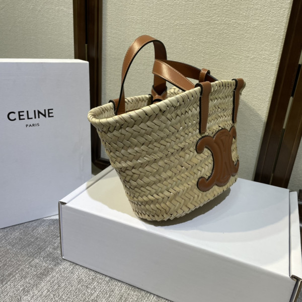CELIN* TRIOMPHE CELIN* CLASSIC PANIER IN PALM LEAVES AND CALFSKIN [C1M4M-081946] CELINE CHANEL ACCESSORIES LOEWE SHOES LOUIS VUITTON DIRO YSL OTHER BRAND HANDBAGS BALENCIAGA BOTTEGA VENETA GOYARD HERMES BURBERRY VALENTINO GUCCI FENDI MIUMIU CHLOE PRADA BVLGARI SUITCASE NEW ARRIVAL 