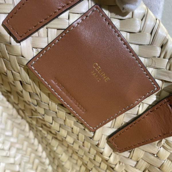 CELIN* TRIOMPHE CELIN* CLASSIC PANIER IN PALM LEAVES AND CALFSKIN [C1M4M-081946] CELINE CHANEL ACCESSORIES LOEWE SHOES LOUIS VUITTON DIRO YSL OTHER BRAND HANDBAGS BALENCIAGA BOTTEGA VENETA GOYARD HERMES BURBERRY VALENTINO GUCCI FENDI MIUMIU CHLOE PRADA BVLGARI SUITCASE NEW ARRIVAL 