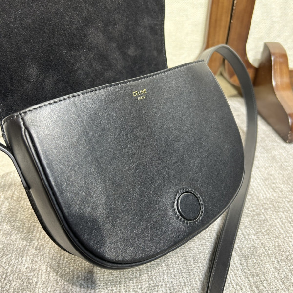 CELIN* TEEN BESACE TRIOMPHE [C1M4M-073531] CELINE CHANEL ACCESSORIES LOEWE SHOES LOUIS VUITTON DIRO YSL OTHER BRAND HANDBAGS BALENCIAGA BOTTEGA VENETA GOYARD HERMES BURBERRY VALENTINO GUCCI FENDI MIUMIU CHLOE PRADA BVLGARI SUITCASE NEW ARRIVAL 