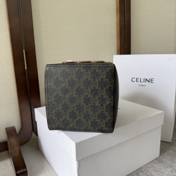 CELIN* TEEN BESACE TRIOMPHE [C1M4M-072852] CELINE CHANEL ACCESSORIES LOEWE SHOES LOUIS VUITTON DIRO YSL OTHER BRAND HANDBAGS BALENCIAGA BOTTEGA VENETA GOYARD HERMES BURBERRY VALENTINO GUCCI FENDI MIUMIU CHLOE PRADA BVLGARI SUITCASE NEW ARRIVAL 