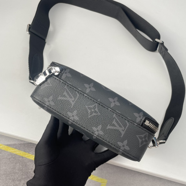 LOUIS VUITTON Alpha Wearable Wallet [m80741] CELINE CHANEL ACCESSORIES LOEWE SHOES LOUIS VUITTON DIRO YSL OTHER BRAND HANDBAGS BALENCIAGA BOTTEGA VENETA GOYARD HERMES BURBERRY VALENTINO GUCCI FENDI MIUMIU CHLOE PRADA BVLGARI SUITCASE NEW ARRIVAL 