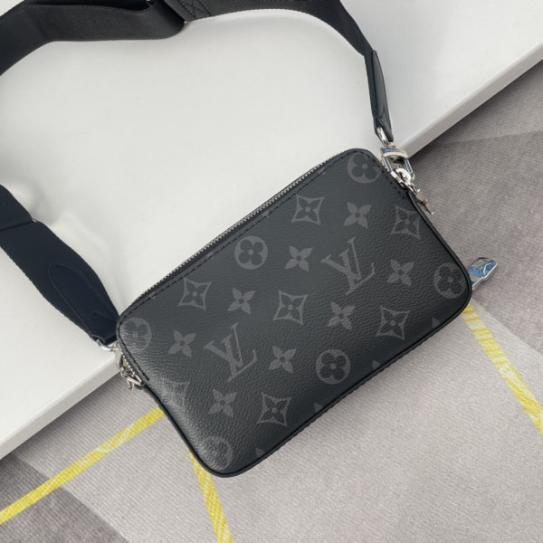 LOUIS VUITTON Alpha Wearable Wallet [m80741] CELINE CHANEL ACCESSORIES LOEWE SHOES LOUIS VUITTON DIRO YSL OTHER BRAND HANDBAGS BALENCIAGA BOTTEGA VENETA GOYARD HERMES BURBERRY VALENTINO GUCCI FENDI MIUMIU CHLOE PRADA BVLGARI SUITCASE NEW ARRIVAL 