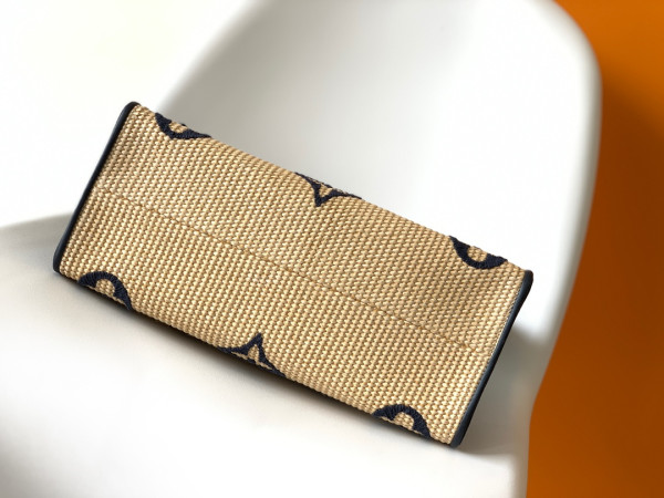 LOUIS VUITTON ONTHEGO MM [C1M4D-092302] CELINE CHANEL ACCESSORIES LOEWE SHOES LOUIS VUITTON DIRO YSL OTHER BRAND HANDBAGS BALENCIAGA BOTTEGA VENETA GOYARD HERMES BURBERRY VALENTINO GUCCI FENDI MIUMIU CHLOE PRADA BVLGARI SUITCASE NEW ARRIVAL 