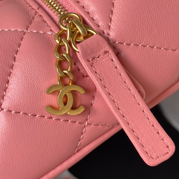 CL BAG WITH TOP HANDLE [AS4201] CELINE CHANEL ACCESSORIES LOEWE SHOES LOUIS VUITTON DIRO YSL OTHER BRAND HANDBAGS BALENCIAGA BOTTEGA VENETA GOYARD HERMES BURBERRY VALENTINO GUCCI FENDI MIUMIU CHLOE PRADA BVLGARI SUITCASE NEW ARRIVAL 