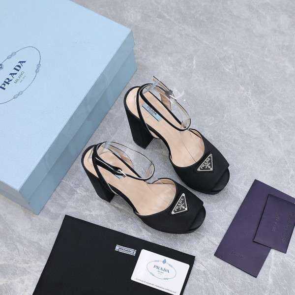prada patent leather platform sandals [C1M6V-101218] CELINE CHANEL ACCESSORIES LOEWE SHOES LOUIS VUITTON DIRO YSL OTHER BRAND HANDBAGS BALENCIAGA BOTTEGA VENETA GOYARD HERMES BURBERRY VALENTINO GUCCI FENDI MIUMIU CHLOE PRADA BVLGARI SUITCASE NEW ARRIVAL 