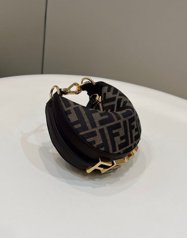Fendi Nano Fendigraphy-16.5*14*5CM [C1M6V-100301] CELINE CHANEL ACCESSORIES LOEWE SHOES LOUIS VUITTON DIRO YSL OTHER BRAND HANDBAGS BALENCIAGA BOTTEGA VENETA GOYARD HERMES BURBERRY VALENTINO GUCCI FENDI MIUMIU CHLOE PRADA BVLGARI SUITCASE NEW ARRIVAL 