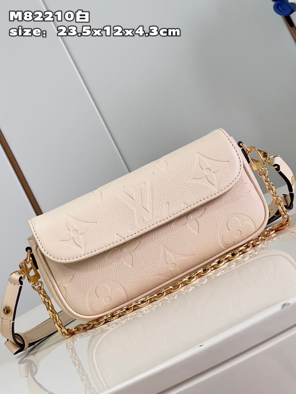 LOUIS VUITTON Wallet on Chain Ivy [M82210-2] CELINE CHANEL ACCESSORIES LOEWE SHOES LOUIS VUITTON DIRO YSL OTHER BRAND HANDBAGS BALENCIAGA BOTTEGA VENETA GOYARD HERMES BURBERRY VALENTINO GUCCI FENDI MIUMIU CHLOE PRADA BVLGARI SUITCASE NEW ARRIVAL 