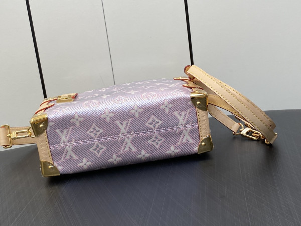 LOUIS VUITTON SIDE TRUNK MM [C1M6Q-082951] CELINE CHANEL ACCESSORIES LOEWE SHOES LOUIS VUITTON DIRO YSL OTHER BRAND HANDBAGS BALENCIAGA BOTTEGA VENETA GOYARD HERMES BURBERRY VALENTINO GUCCI FENDI MIUMIU CHLOE PRADA BVLGARI SUITCASE NEW ARRIVAL 