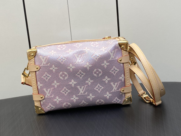 LOUIS VUITTON SIDE TRUNK MM [C1M6Q-082951] CELINE CHANEL ACCESSORIES LOEWE SHOES LOUIS VUITTON DIRO YSL OTHER BRAND HANDBAGS BALENCIAGA BOTTEGA VENETA GOYARD HERMES BURBERRY VALENTINO GUCCI FENDI MIUMIU CHLOE PRADA BVLGARI SUITCASE NEW ARRIVAL 