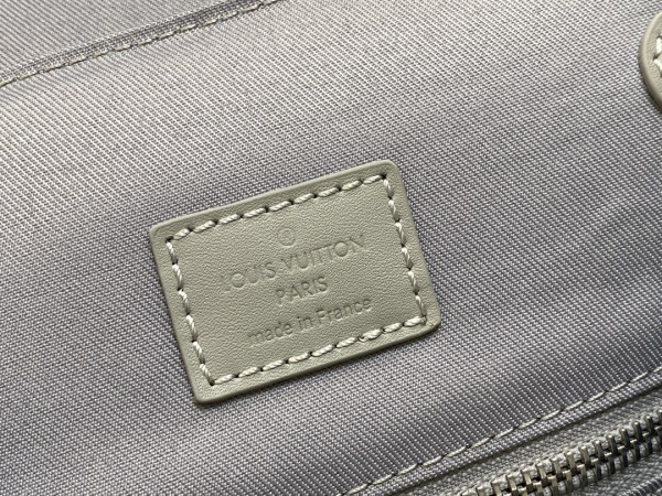 LOUIS VUITTON CHRISTOPHER PM [C1M6Q-080804] CELINE CHANEL ACCESSORIES LOEWE SHOES LOUIS VUITTON DIRO YSL OTHER BRAND HANDBAGS BALENCIAGA BOTTEGA VENETA GOYARD HERMES BURBERRY VALENTINO GUCCI FENDI MIUMIU CHLOE PRADA BVLGARI SUITCASE NEW ARRIVAL 