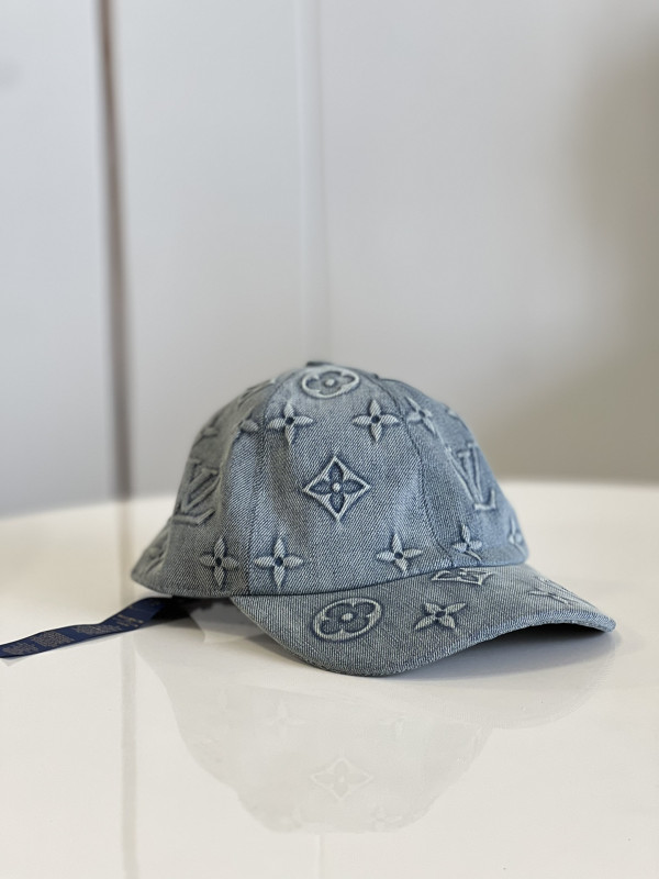 LOUIS VUITTON HAT [C1M6Q-072129] CELINE CHANEL ACCESSORIES LOEWE SHOES LOUIS VUITTON DIRO YSL OTHER BRAND HANDBAGS BALENCIAGA BOTTEGA VENETA GOYARD HERMES BURBERRY VALENTINO GUCCI FENDI MIUMIU CHLOE PRADA BVLGARI SUITCASE NEW ARRIVAL 