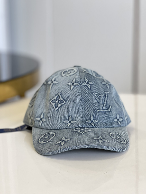 LOUIS VUITTON HAT [C1M6Q-072129] CELINE CHANEL ACCESSORIES LOEWE SHOES LOUIS VUITTON DIRO YSL OTHER BRAND HANDBAGS BALENCIAGA BOTTEGA VENETA GOYARD HERMES BURBERRY VALENTINO GUCCI FENDI MIUMIU CHLOE PRADA BVLGARI SUITCASE NEW ARRIVAL 