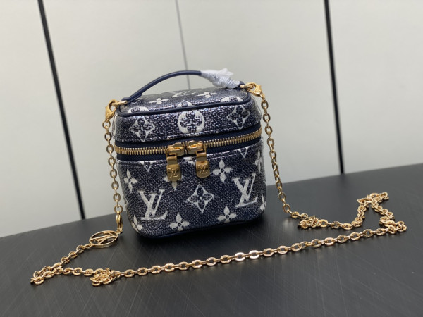 LOUIS VUITTON Micro VANITY Nano [C1M6P-092728] CELINE CHANEL ACCESSORIES LOEWE SHOES LOUIS VUITTON DIRO YSL OTHER BRAND HANDBAGS BALENCIAGA BOTTEGA VENETA GOYARD HERMES BURBERRY VALENTINO GUCCI FENDI MIUMIU CHLOE PRADA BVLGARI SUITCASE NEW ARRIVAL 