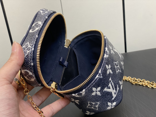 LOUIS VUITTON Micro VANITY Nano [C1M6P-092728] CELINE CHANEL ACCESSORIES LOEWE SHOES LOUIS VUITTON DIRO YSL OTHER BRAND HANDBAGS BALENCIAGA BOTTEGA VENETA GOYARD HERMES BURBERRY VALENTINO GUCCI FENDI MIUMIU CHLOE PRADA BVLGARI SUITCASE NEW ARRIVAL 