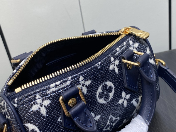 LOUIS VUITTON NANO SPEEDY [M82242] CELINE CHANEL ACCESSORIES LOEWE SHOES LOUIS VUITTON DIRO YSL OTHER BRAND HANDBAGS BALENCIAGA BOTTEGA VENETA GOYARD HERMES BURBERRY VALENTINO GUCCI FENDI MIUMIU CHLOE PRADA BVLGARI SUITCASE NEW ARRIVAL 