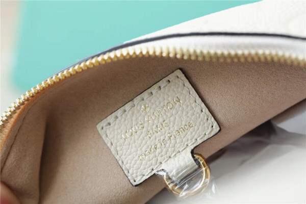 LOUIS VUITTON Sac Sport [M46609] CELINE CHANEL ACCESSORIES LOEWE SHOES LOUIS VUITTON DIRO YSL OTHER BRAND HANDBAGS BALENCIAGA BOTTEGA VENETA GOYARD HERMES BURBERRY VALENTINO GUCCI FENDI MIUMIU CHLOE PRADA BVLGARI SUITCASE NEW ARRIVAL 