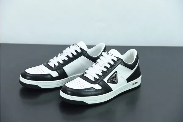 PRADA sneakers [C1M4R-094103] CELINE CHANEL ACCESSORIES LOEWE SHOES LOUIS VUITTON DIRO YSL OTHER BRAND HANDBAGS BALENCIAGA BOTTEGA VENETA GOYARD HERMES BURBERRY VALENTINO GUCCI FENDI MIUMIU CHLOE PRADA BVLGARI SUITCASE NEW ARRIVAL 