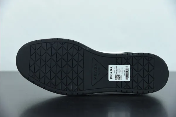PRADA sneakers [C1M4R-094103] CELINE CHANEL ACCESSORIES LOEWE SHOES LOUIS VUITTON DIRO YSL OTHER BRAND HANDBAGS BALENCIAGA BOTTEGA VENETA GOYARD HERMES BURBERRY VALENTINO GUCCI FENDI MIUMIU CHLOE PRADA BVLGARI SUITCASE NEW ARRIVAL 