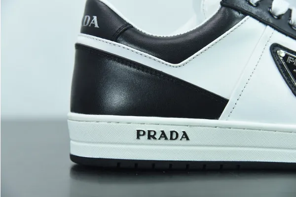 PRADA sneakers [C1M4R-094103] CELINE CHANEL ACCESSORIES LOEWE SHOES LOUIS VUITTON DIRO YSL OTHER BRAND HANDBAGS BALENCIAGA BOTTEGA VENETA GOYARD HERMES BURBERRY VALENTINO GUCCI FENDI MIUMIU CHLOE PRADA BVLGARI SUITCASE NEW ARRIVAL 
