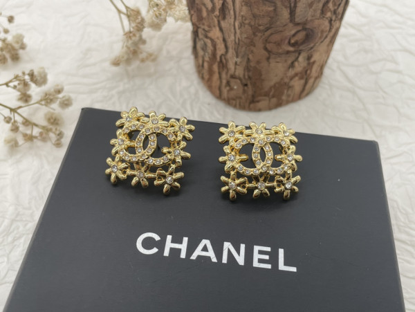 (image for) CL EARRINGS