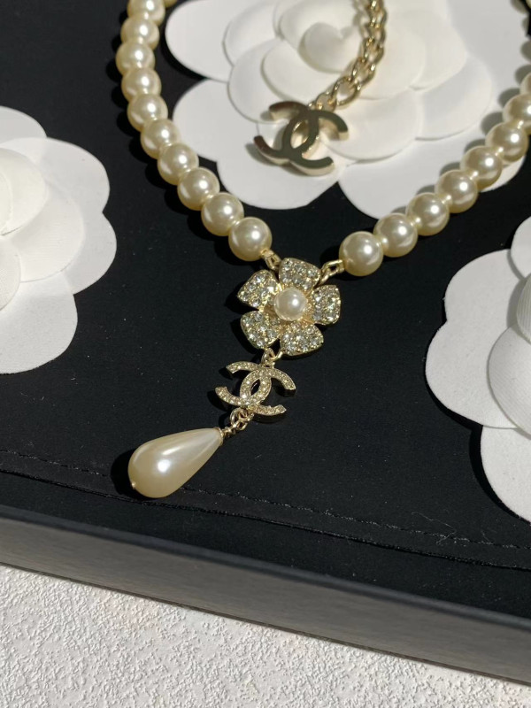 (image for) CL NECKLACE