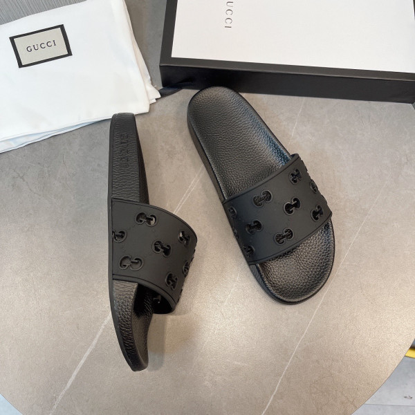 (image for) GUCCI SLIPPERS