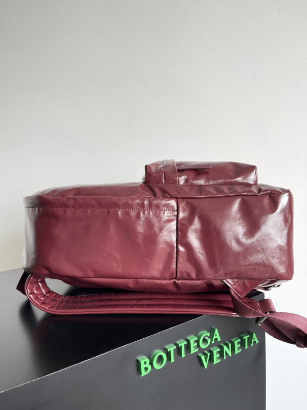 BOTTEGA VENETA Backpack [C1M42-063901] CELINE CHANEL ACCESSORIES LOEWE SHOES LOUIS VUITTON DIRO YSL OTHER BRAND HANDBAGS BALENCIAGA BOTTEGA VENETA GOYARD HERMES BURBERRY VALENTINO GUCCI FENDI MIUMIU CHLOE PRADA BVLGARI SUITCASE NEW ARRIVAL 