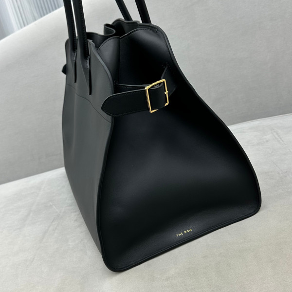 THE ROW MARGAUX 17 [C1M41-100221] CELINE CHANEL ACCESSORIES LOEWE SHOES LOUIS VUITTON DIRO YSL OTHER BRAND HANDBAGS BALENCIAGA BOTTEGA VENETA GOYARD HERMES BURBERRY VALENTINO GUCCI FENDI MIUMIU CHLOE PRADA BVLGARI SUITCASE NEW ARRIVAL 