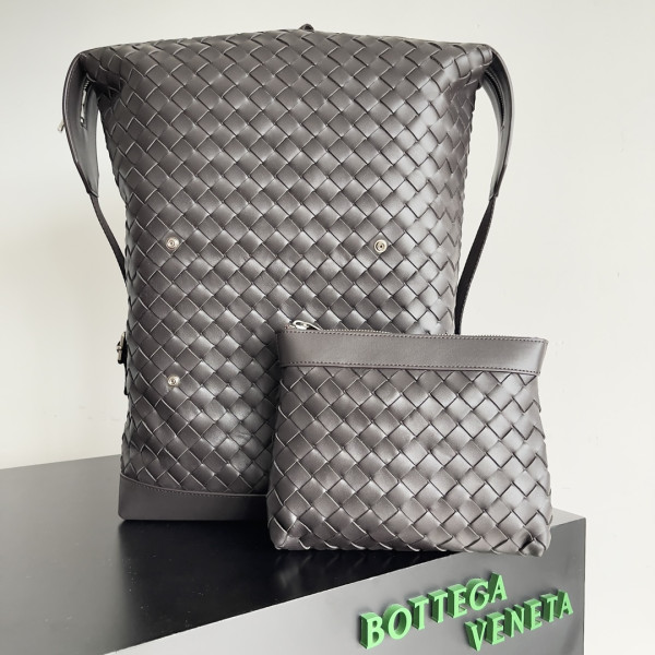 BOTTEGA VENETA Arco Backpack [C1M41-090355] CELINE CHANEL ACCESSORIES LOEWE SHOES LOUIS VUITTON DIRO YSL OTHER BRAND HANDBAGS BALENCIAGA BOTTEGA VENETA GOYARD HERMES BURBERRY VALENTINO GUCCI FENDI MIUMIU CHLOE PRADA BVLGARI SUITCASE NEW ARRIVAL 